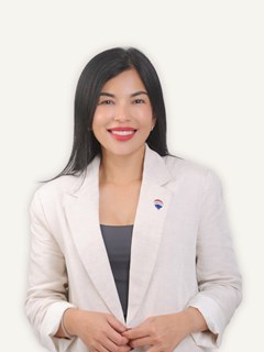 Khumphet Rattanawong - REMAX Island Real Estate