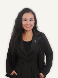 Supaporn Armbruster - REMAX Island Real Estate
