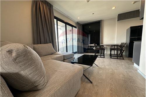 For Sale-Condo/Apartment-The Base Central Pattaya  -  Pattaya, Chonburi, East, 20150-920471001-1237