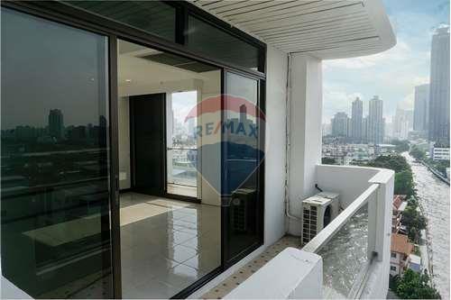 Ipinagbibili-Condo/Apartment-J.C. Tower  -  Watthana, Bangkok, Central-920071001-10988