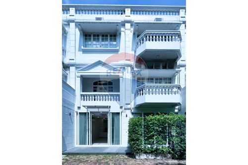 ให้เช่า/เซ้ง-ทาวน์เฮาส์-Sukhumvit  - Soi 55  -  วัฒนา, กรุงเทพมหานคร, กลาง-920071001-13222