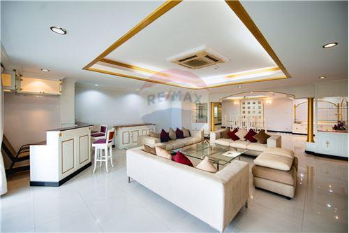 For Sale-Condo/Apartment-Sukhumvit  - Soi 63  - Oriental Towers  -  Watthana, Bangkok, Central, 10110-920071001-12591