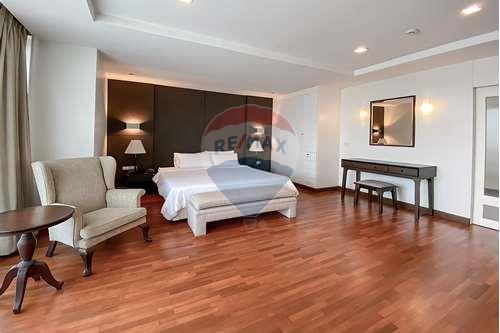 For Rent/Lease-Condo/Apartment-Sukhumvit  - Soi 8  - Newton Tower  -  Khlong Toei, Bangkok, Central-920071001-10903