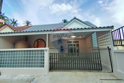 For Sale-Townhouse-Plai Laem  -  Koh Samui, Surat Thani-920121075-85