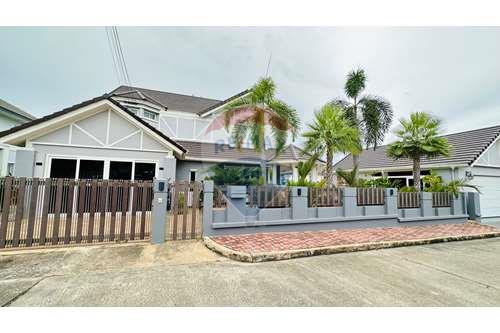 For Sale-House-Central Park Hillside  -  Pattaya, Chonburi-920311004-515