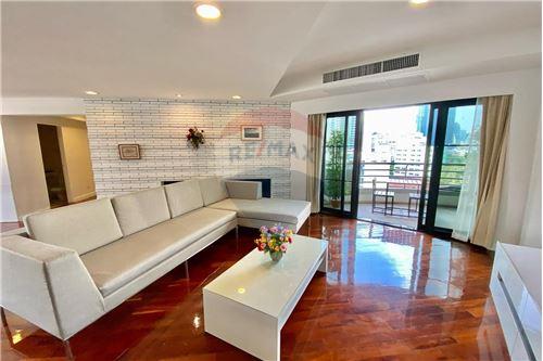 For Rent/Lease-Condo/Apartment-Sukhumvit  - Soi 12  -  Watthana, Bangkok, Central-920071001-12402