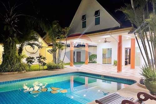 For Sale-Villa-Pattaya, Chonburi-920311004-932