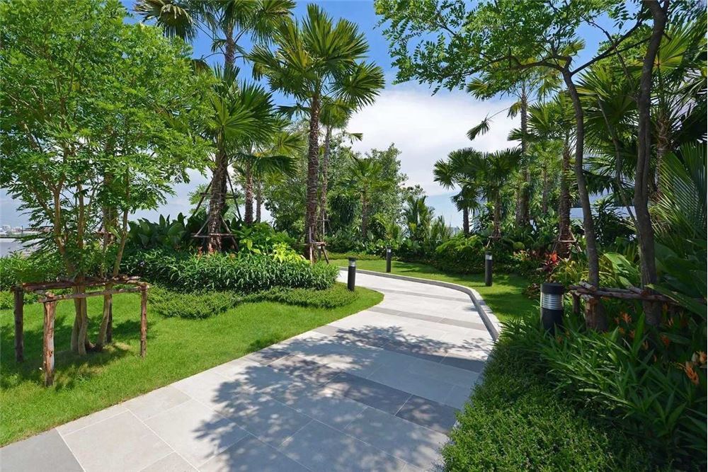 Artisan Ratchada, Bangkok, Thailand