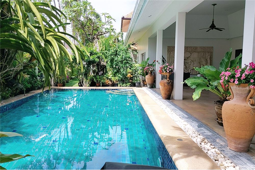 A beautiful picture of Amazing 3 Bedroom House in Jomtien