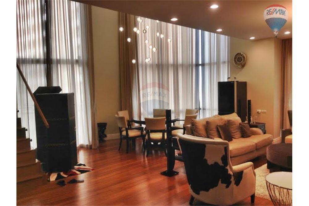 For Rentlease Condoapartment At Bright Bright Khlong Toei Bangkok Central 135000 Thb Monthly - 