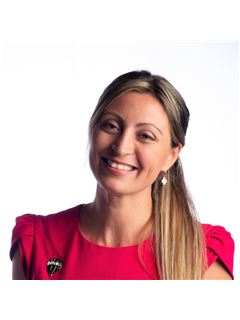 Julieta Domina - RE/MAX Costa