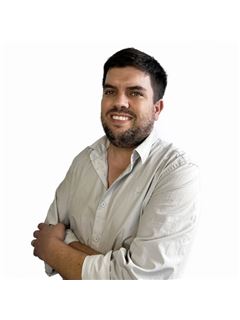 Federico Sierra - RE/MAX Real