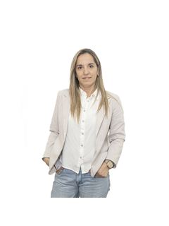 Alejandra  Pereira - RE/MAX Focus