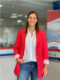 Viviana Romanos - RE/MAX Focus