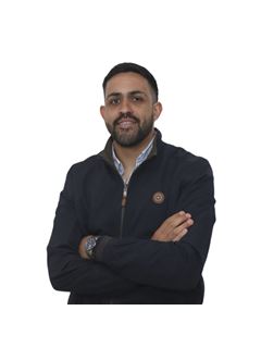 Esteban Fernandez - RE/MAX Conecta