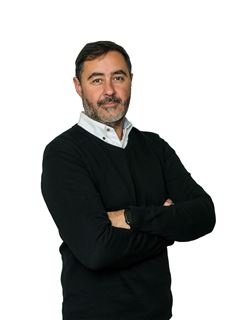 Hugo Súarez Russi - RE/MAX Focus