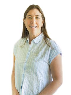 Bettina Sommer - RE/MAX Focus