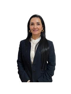Mónica  Aidinovich - RE/MAX Focus