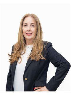 Jacqueline Castro - RE/MAX Único