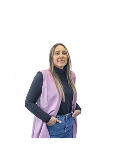 Juliana Florencia Marella Mance - RE/MAX Focus
