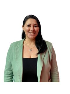 Maria Elvira Cabrera  - RE/MAX Focus