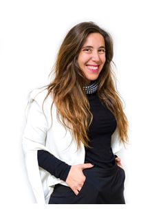 Paola Scharf - RE/MAX Único