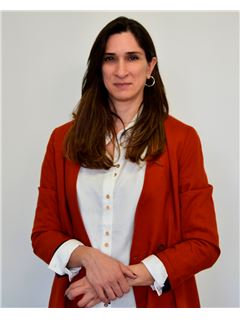 Pilar Lopez - RE/MAX Focus