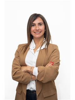 Gabriela Sierra - RE/MAX Focus