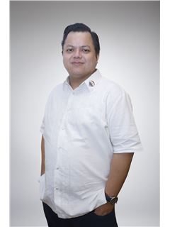 Joseph Pirko Alcantara - RE/MAX Portfolio