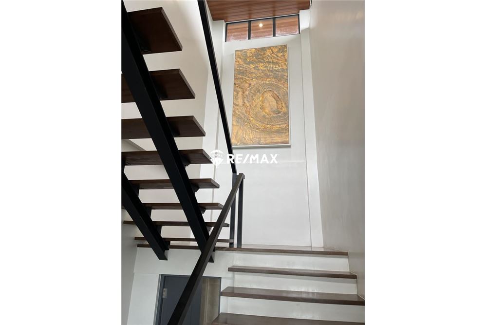 Woningbouw - Haus - Calamba City, Laguna, Region IV-A - Philippines - 2 - 950781012-3