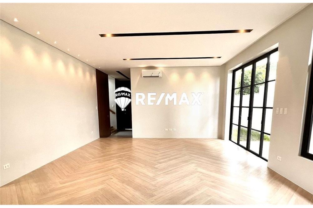 Residenziale - Casa - Calamba City, Laguna, Region IV-A - Philippines - 3 - 950731001-6