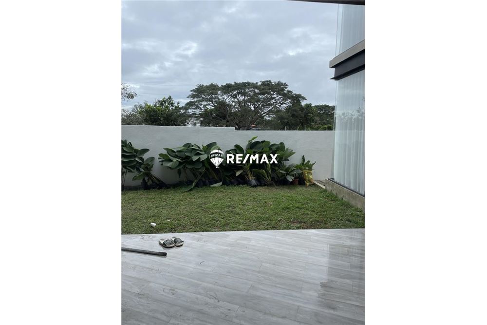 Woningbouw - Haus - Calamba City, Laguna, Region IV-A - Philippines - 5 - 950781012-3