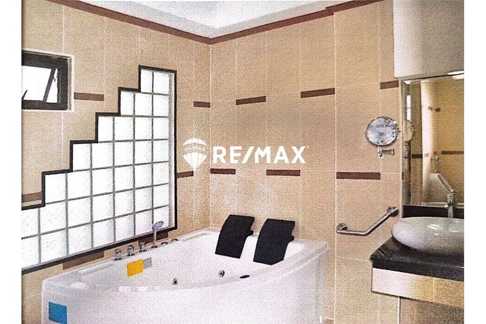 Residential - Hus - Caloocan City, Metro Manila, NCR - Philippines - 10 - 950841001-18