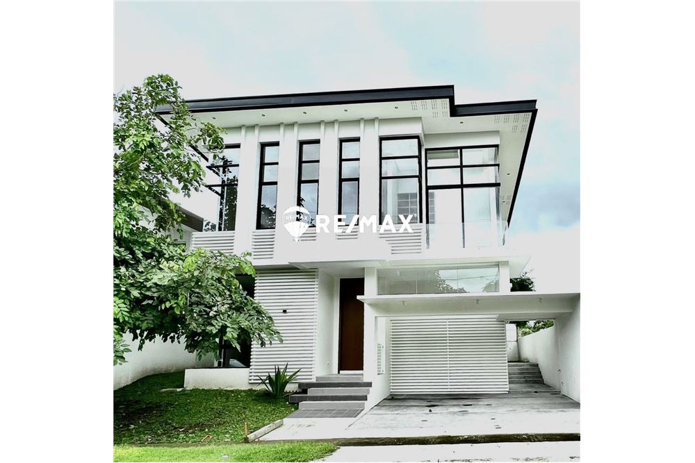 Residenziale - Casa - Calamba City, Laguna, Region IV-A - Philippines - 7 - 950731001-6