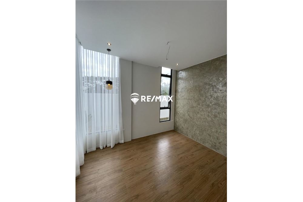 Woningbouw - Haus - Calamba City, Laguna, Region IV-A - Philippines - 3 - 950781012-3