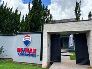 Office of RE/MAX LAKE IMOVEIS - Londrina