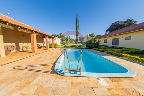 Venda-Casa-Rua Pará , 1224  - Country , Cascavel , Paraná , 85813-060-960151006-46