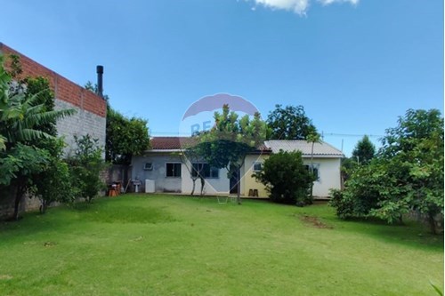 Venda-Casa-Jardim Lancaster , Foz do Iguaçu , Paraná , 85861490-960181011-15