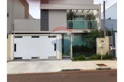 For Sale-Two Level House-Jardim Gisela , Toledo , Paraná , 85905580-960131009-10