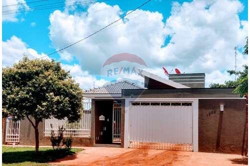 Venda-Casa-Jardim Guaicurus , Dourados , Mato Grosso do Sul , 79837033-960031003-84