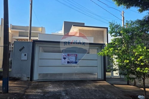 Venda-Casa-Rua Jandaia , 5855  - Proximo ao Harmonia Clube de Campo  - Zona III , Umuarama , Paraná , 87502130-960171007-37