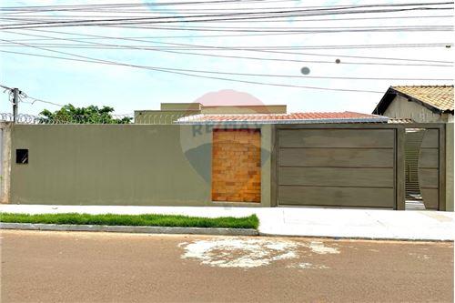 Venda-Casa-Rua Margarida Machado , 476  - Portal do Panamá , Campo Grande , Mato Grosso do Sul , 79103-640-960021009-26