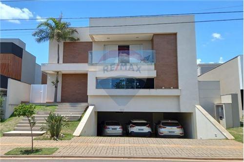 Venda-Casa de Condomínio-rua Cambacica , 332  - Shopping Bosque dos Ipês  - Jardim Montevidéu , Campo Grande , Mato Grosso do Sul , 79035-505-960021010-107