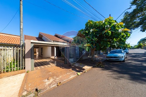 Venda-Casa-Rua Angelo Copetti , 67  - Conjunto Habitacional São Francisco , Toledo , Paraná , 85915-237-960131018-137