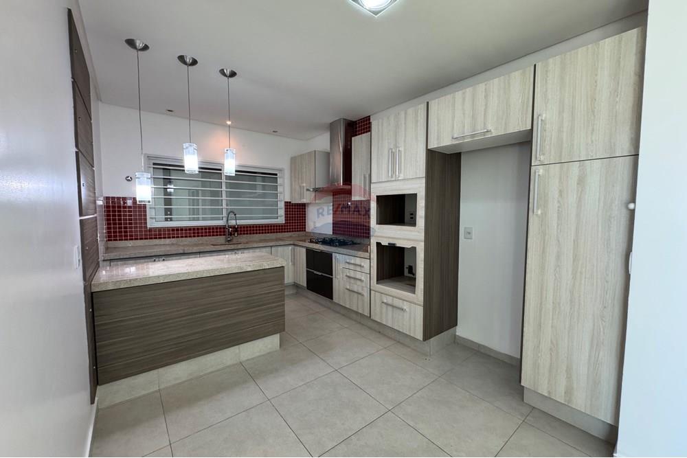 Sobrado - Venda - Cascavel , Paraná - IMG_3798 2.JPG - 960151041-23