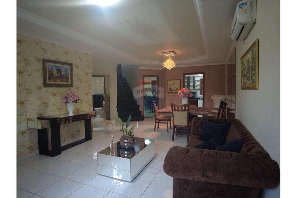 Sobrado - Venda - Foz do Iguaçu , Paraná - Imagem do WhatsApp de 2025-05-23 à(s) 10.56.14_c6c5a80d.jpg - 960101031-1