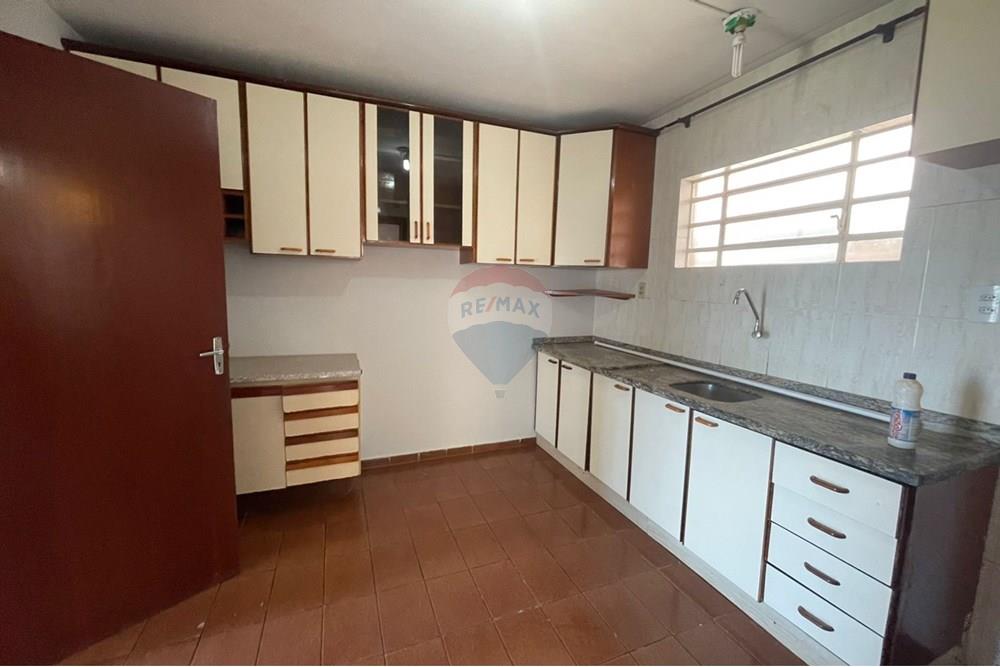 Casa Comercial - Alugar - Toledo , Paraná - WhatsApp Image 2025-12-19 at 08.44.00.jpeg - 960131052-22