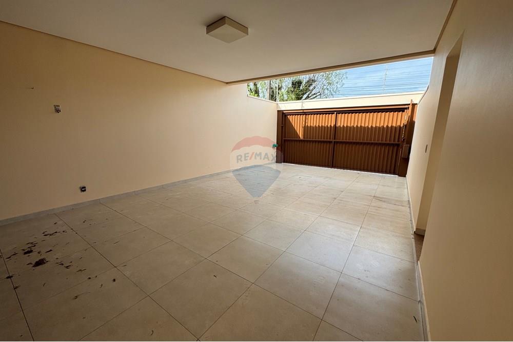 Sobrado - Venda - Cascavel , Paraná - IMG_3772 2.JPG - 960151041-23