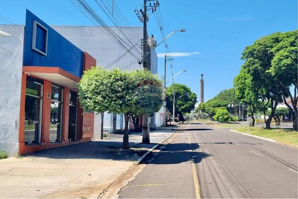 Galpão - Venda - Umuarama , Paraná - 8bc3bed7-56ad-43c3-b281-daa829db4b58.jpg - 960171009-13