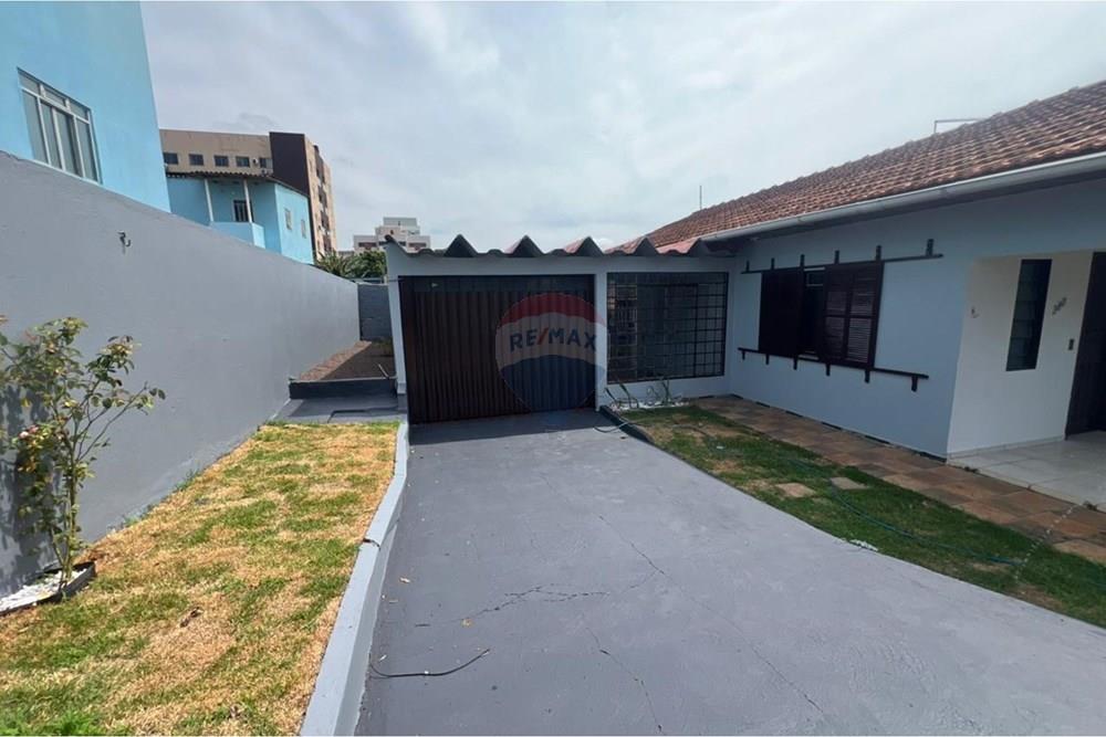 Casa - Venda - Toledo , Paraná - 8e5892e4-ec8e-42d2-a98a-f06d4c0c2449.jpg - 960131003-96